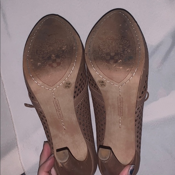 Vince camuto nude heels size 7 1/2 - Picture 5 of 5